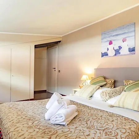 Appartement Charming Duplex In Rome