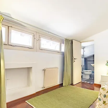 Charming Duplex In Appartement