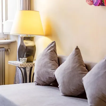 Charming Duplex In * רומא